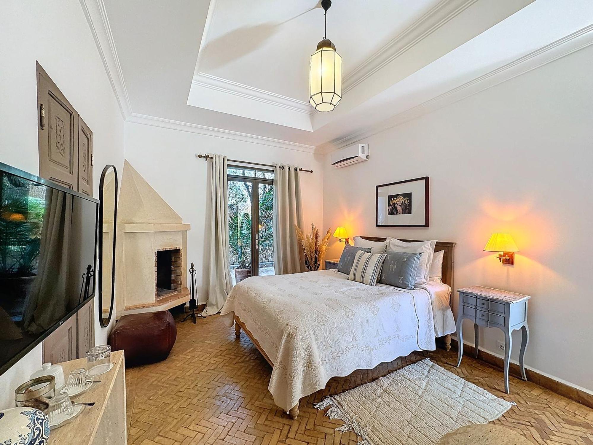 Villa Paschmina Piscine Chauffee อูรีกา ภายนอก รูปภาพ
