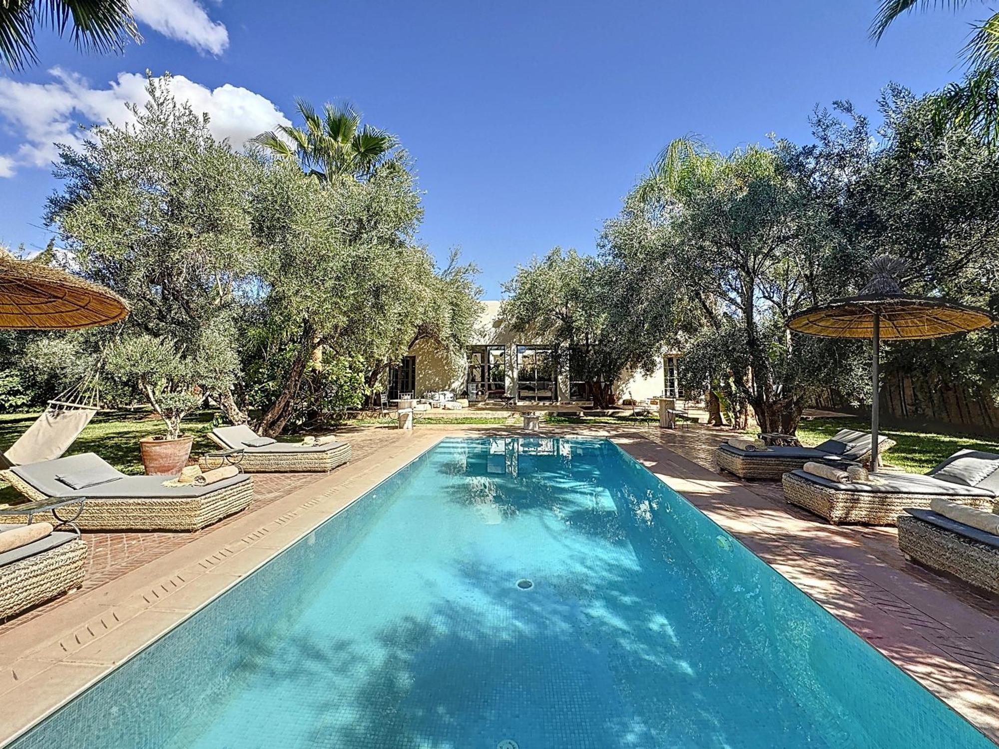 Villa Paschmina Piscine Chauffee อูรีกา ภายนอก รูปภาพ
