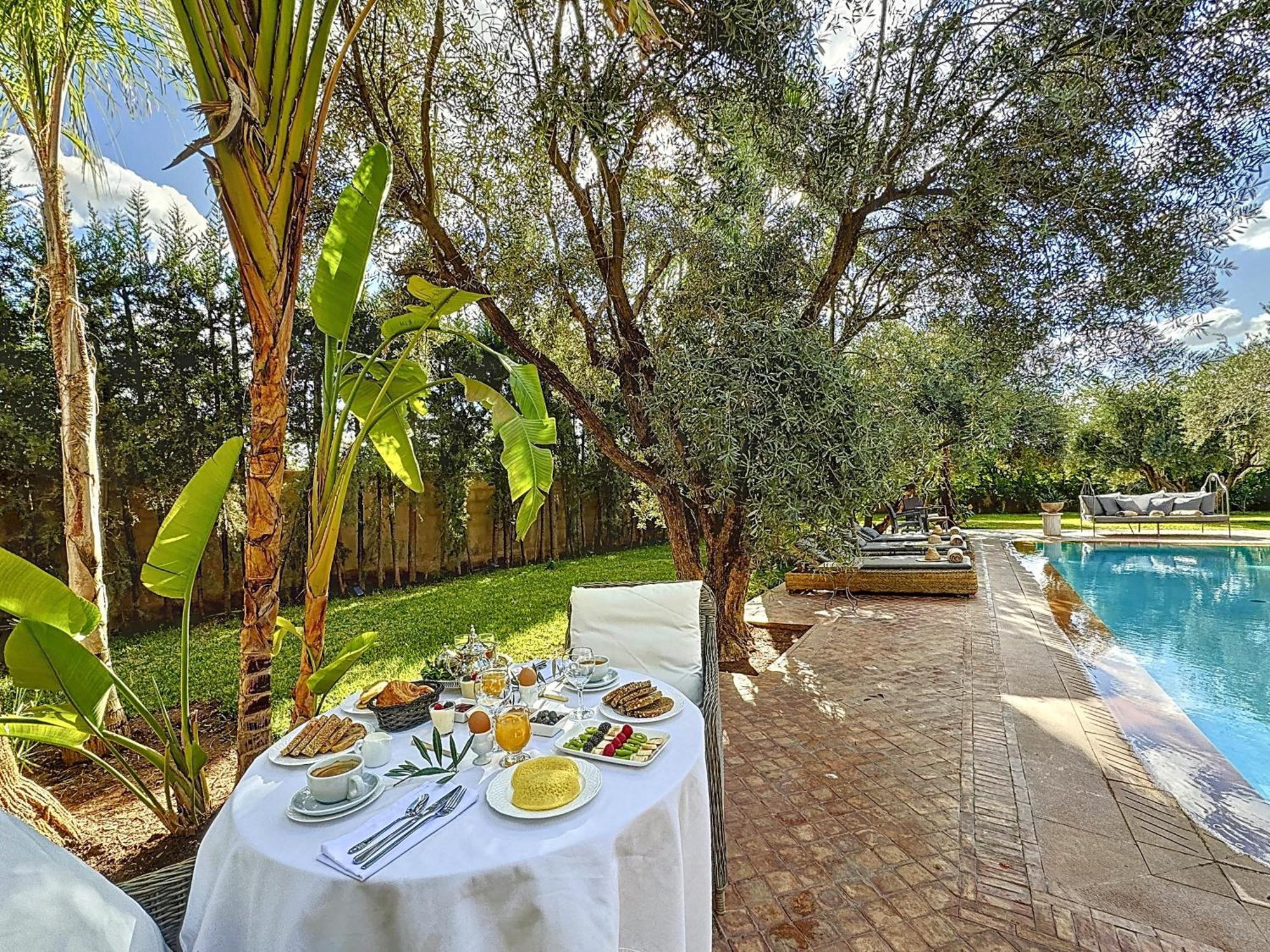 Villa Paschmina Piscine Chauffee อูรีกา ภายนอก รูปภาพ